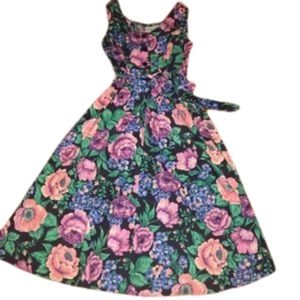Vintage Classic Apparel Floral Dress